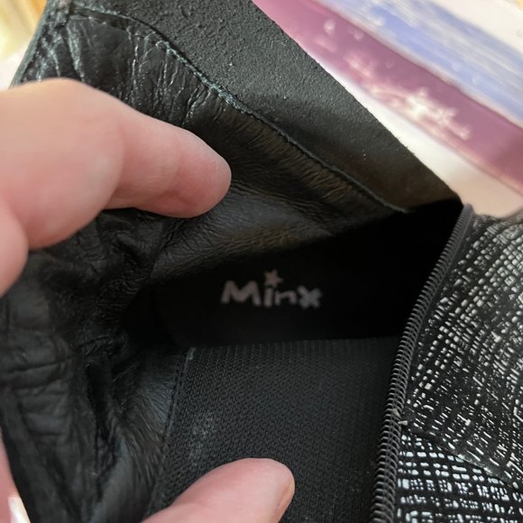 Darling Deb Minx Women Black Grey Tweed Ankle boot  3 1/2 heel Size 41 - Picture 5 of 6